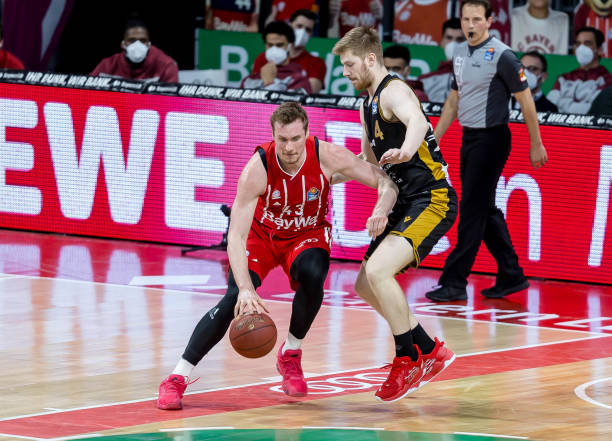 外援或顶尖 外援或顶尖