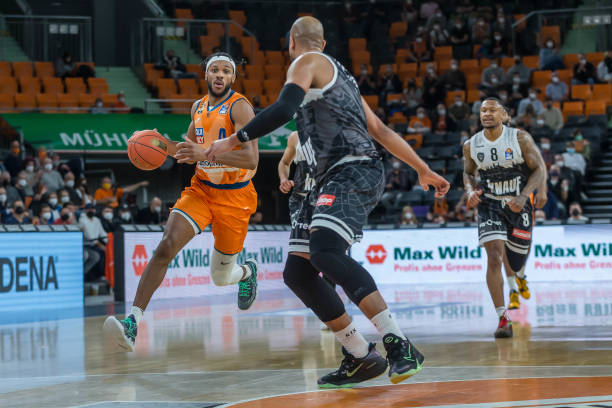 媒体人集体 媒体人集体