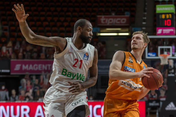 发挥团队优 发挥团队优