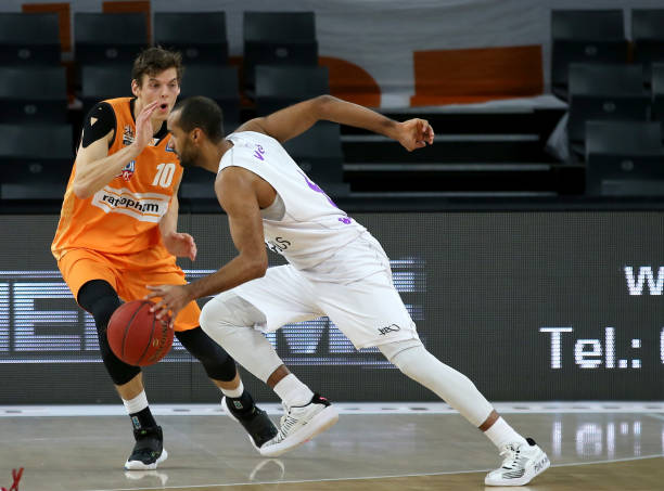 严密的战术 严密的战术